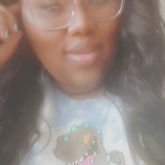 Meet your Posher, Cheryl - Picture 1 of 1